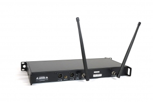 RFIntell QL7R/T1-B 720,500-754,000 МГц 2-канальная радиосистема с 2-мя ручными микрофонами в Анжеро-Судженске